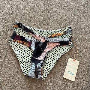 Maaji high rise reversible swim bikini bottom size small NWT